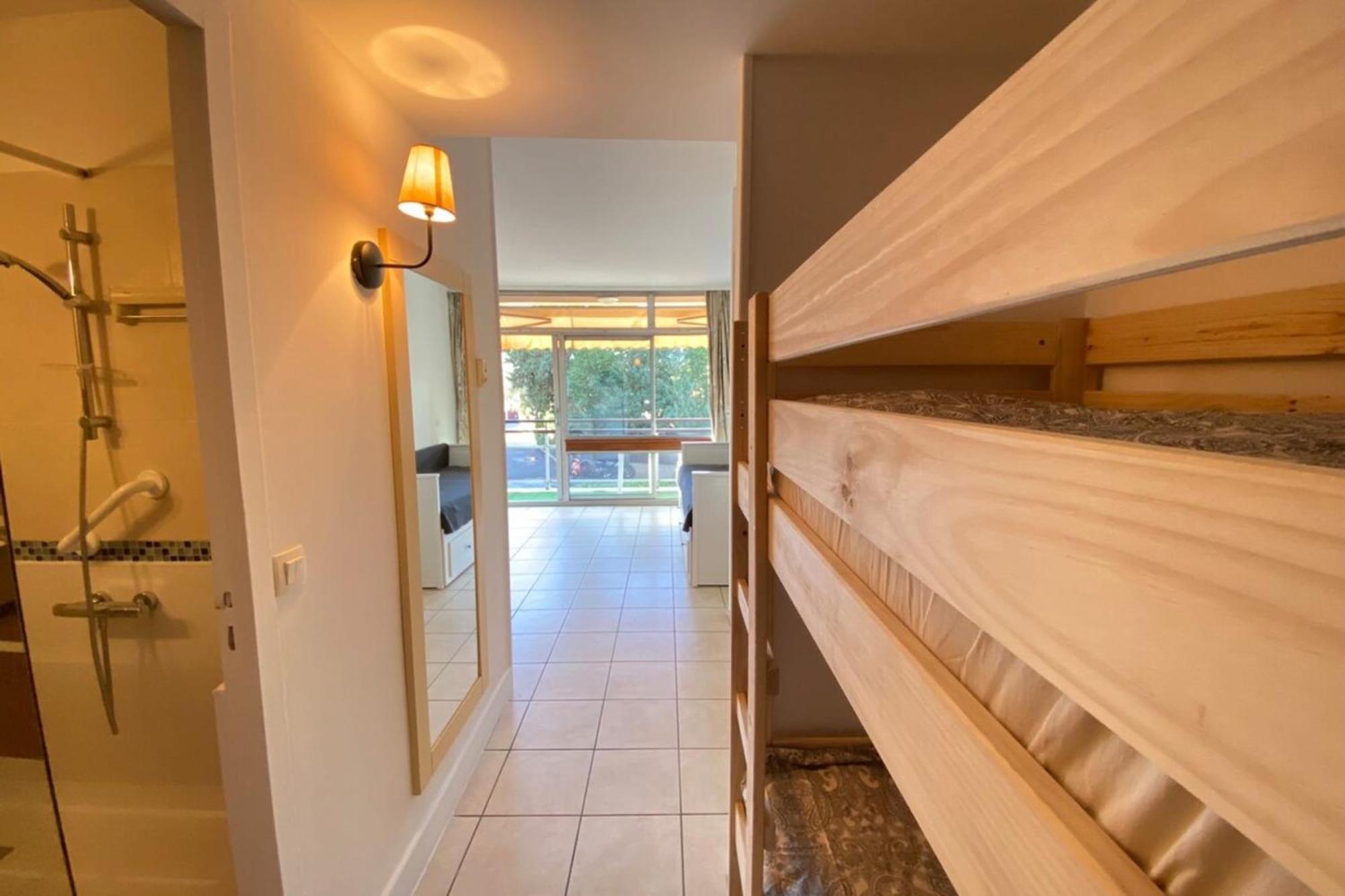 06U - Beautiful Studio In Residence - Swimming Pool And Tennis Court Saint-Laurent-du-Var Eksteriør bilde