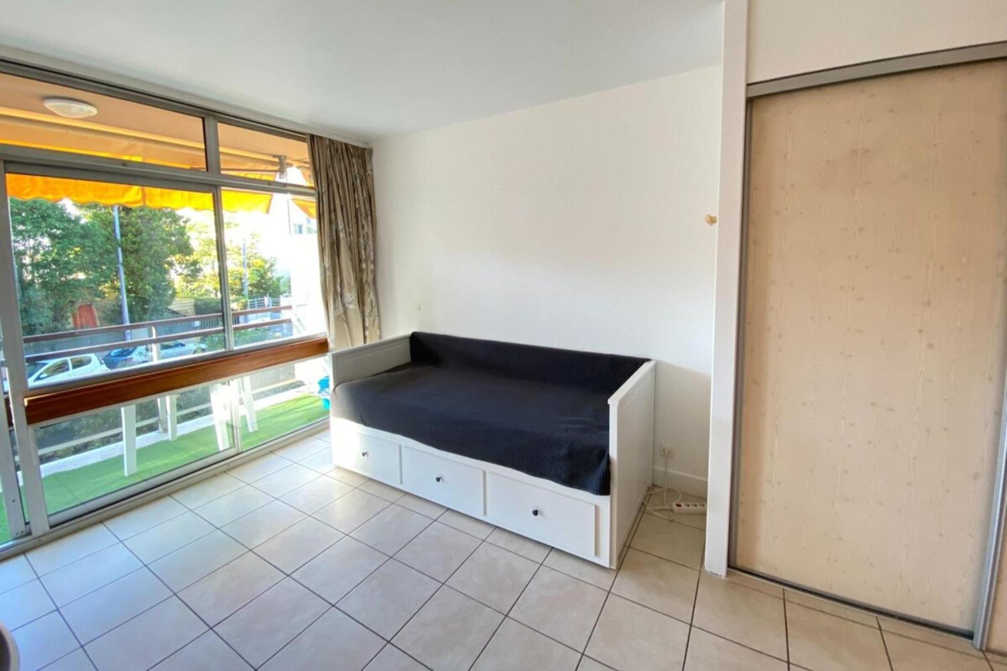 06U - Beautiful Studio In Residence - Swimming Pool And Tennis Court Saint-Laurent-du-Var Eksteriør bilde